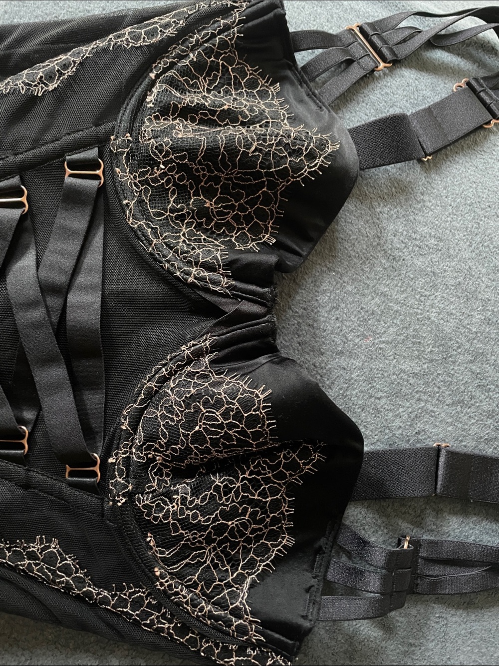 Victoria's Secret Black Corset Top with Cream Lace - Picture 3 of 8